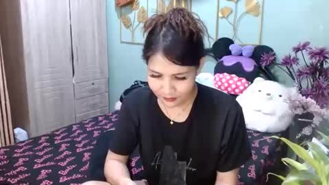 SHENA  online show from January 2025 10:24:02 AM