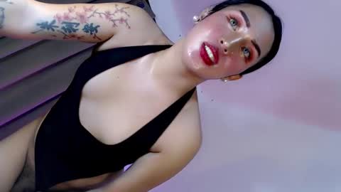 Julian online show from March 2025 10:24:01 PM