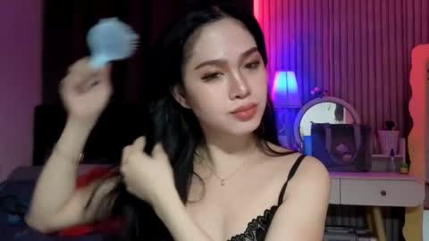 Bella Ratbu online show from November 2025 01:19:01 AM