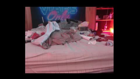 TsNitra online show from January 2025 02:20:01 AM