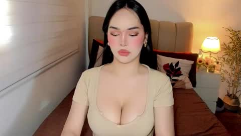 Snapshot of tspearlofasia chatting on September 2025 07:10:02 AM Graciella online show from September 2025 07:10:02 AM