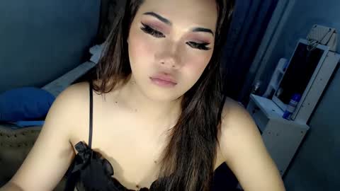 Snapshot of tsscarlett_xx chatting on February 2025 08:27:02 AM jayvie online show from February 2025 08:27:02 AM