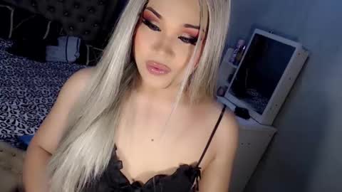 Snapshot of tsscarlett_xx chatting on September 2025 03:29:01 AM jayvie online show from September 2025 03:29:01 AM