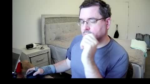 Snapshot of tstwbtsb chatting on May 2026 12:14:02 PM tstwbtsb online show from May 2026 12:14:02 PM