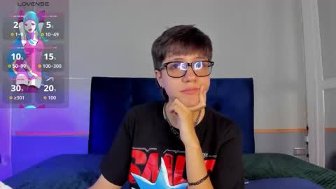 Maru online show from November 2025 07:58:01 PM