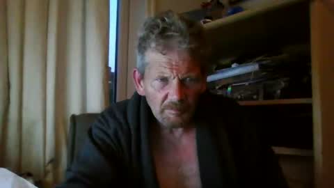 Snapshot of ttb2769 chatting on September 2025 05:44:01 AM ttb2769 online show from September 2025 05:44:01 AM