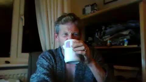 Snapshot of ttb2769 chatting on October 2025 04:57:01 AM ttb2769 online show from October 2025 04:57:01 AM