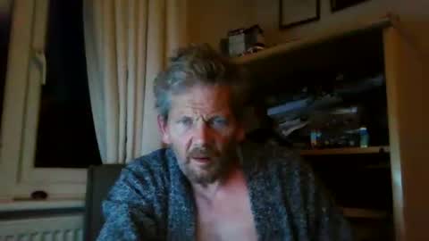 Snapshot of ttb2769 chatting on October 2025 06:25:01 AM ttb2769 online show from October 2025 06:25:01 AM