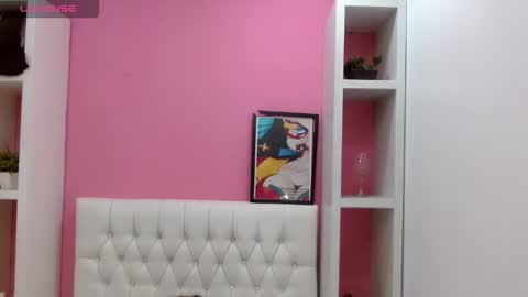 ttimy online show from October 2025 07:21:02 PM