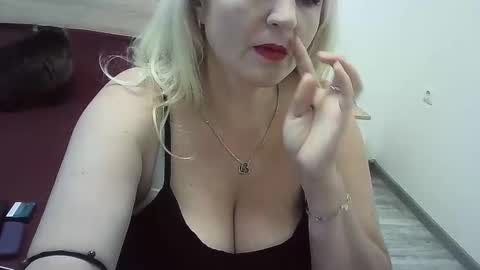 Ttrnynela online show from October 2025 06:47:01 AM