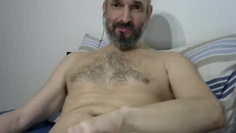 tu_bomberono online show from February 2025 05:39:02 PM