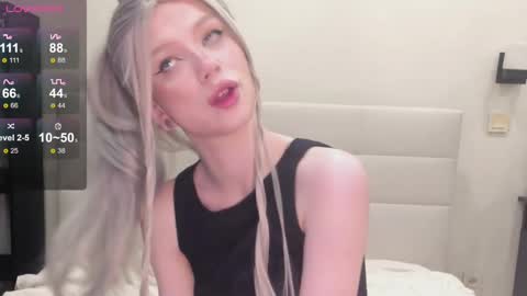 Snapshot of tune_godness chatting on March 2025 09:03:02 PM Hi everyone my name is Tina Id love it if you could help make sense of it here online show from March 2025 09:03:02 PM