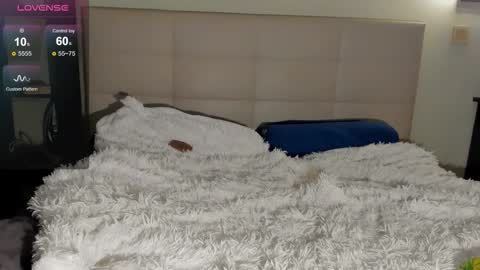 Snapshot of tune_godness chatting on October 2025 09:05:02 PM Hi everyone my name is Tina Id love it if you could help make sense of it here online show from October 2025 09:05:02 PM