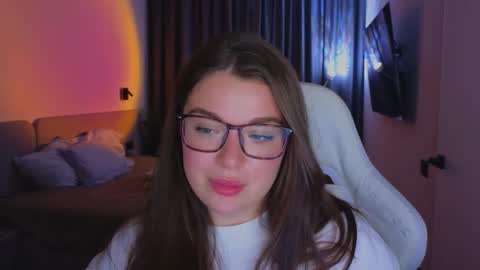 Ariana online show from October 2025 07:45:02 PM