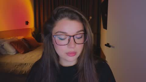 Ariana online show from October 2025 08:54:02 PM