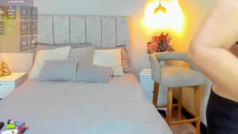 Snapshot of tutu_milf chatting on February 2026 07:12:01 PM Tutu online show from February 2026 07:12:01 PM