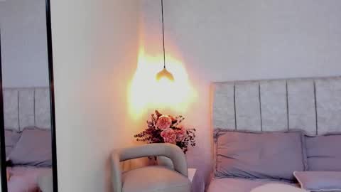 Snapshot of tutu_milf chatting on February 2026 07:23:01 PM Tutu online show from February 2026 07:23:01 PM