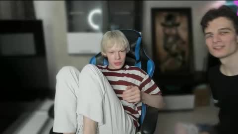 Snapshot of tuz94 chatting on February 2026 12:38:01 PM Dan online show from February 2026 12:38:01 PM