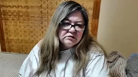 Snapshot of tviks chatting on February 2025 09:06:02 PM Lana online show from February 2025 09:06:02 PM