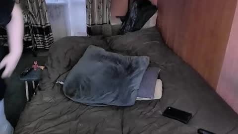 Snapshot of tviks chatting on February 2025 08:49:02 AM Lana online show from February 2025 08:49:02 AM