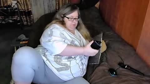 Snapshot of tviks chatting on March 2025 11:53:01 PM Lana online show from March 2025 11:53:01 PM