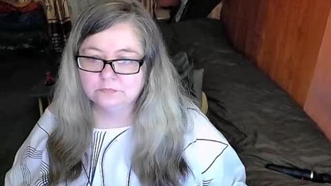 Snapshot of tviks chatting on March 2025 09:46:02 PM Lana online show from March 2025 09:46:02 PM