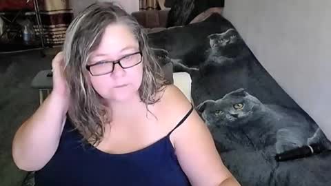 Lana online show from January 2026 02:15:01 AM