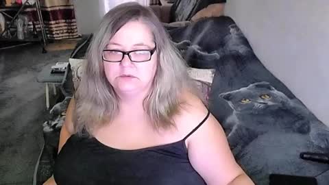 Lana online show from March 2026 07:34:02 AM