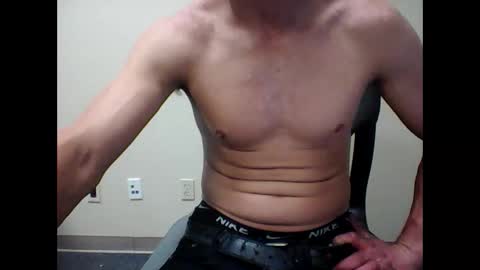 twayne29x online show from November 2025 07:40:01 AM