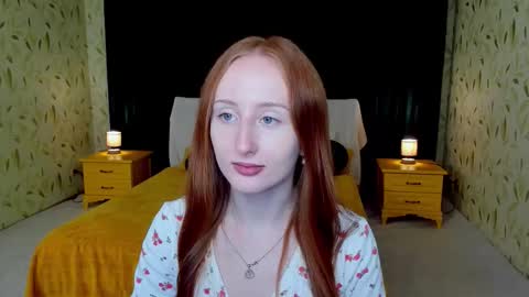 Snapshot of twilightserenade chatting on November 2025 03:56:01 AM twilightserenade online show from November 2025 03:56:01 AM