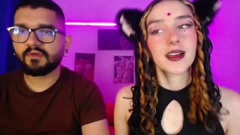 Snapshot of twinflamesxx chatting on September 2025 02:18:01 PM TwinFlamesXX online show from September 2025 02:18:01 PM