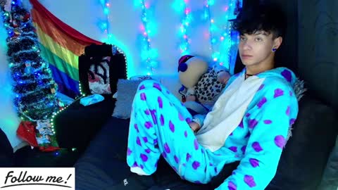  Bad boy sebastian  online show from December 2024 10:03:02 PM