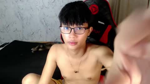 Snapshot of twinkle_star03 chatting on September 2025 08:47:01 AM jobert online show from September 2025 08:47:01 AM
