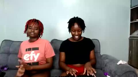 twinkle tushy online show from October 2025 10:44:02 PM