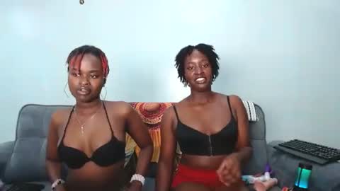 twinkle tushy online show from November 2025 03:56:01 PM