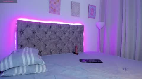 twinksboys_23 online show from April 2026 07:32:01 PM