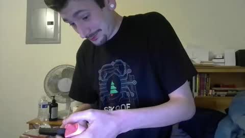 TwinkyMcgee online show from December 2025 11:15:02 AM