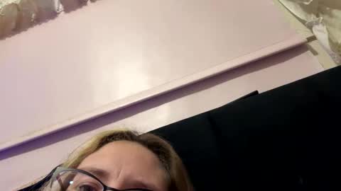 Snapshot of twisted2some420 chatting on November 2025 03:06:01 AM twisted2some420 online show from November 2025 03:06:01 AM