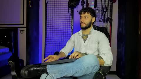 Clio  Tadeo online show from March 2026 04:06:01 AM