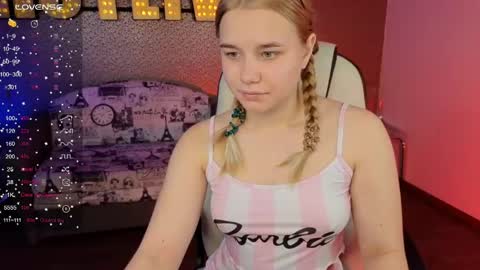 Snapshot of twixxxyt chatting on May 2026 07:56:02 AM twixxxyt online show from May 2026 07:56:02 AM