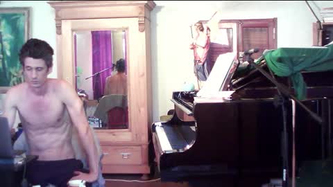 TobeBritta online show from February 2025 07:34:01 PM