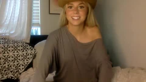 twofrens online show from June 2026 12:01:02 AM