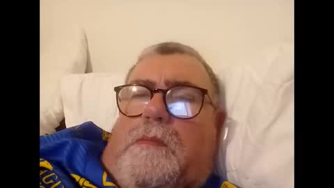 twohats2810 online show from December 2025 06:37:02 PM