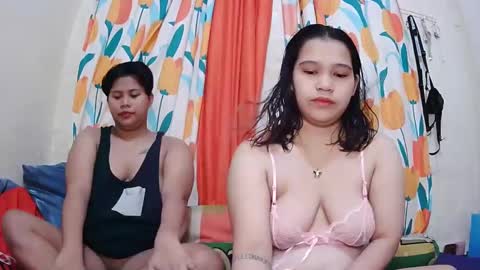 Lyn and lea online show from February 2025 11:43:02 PM