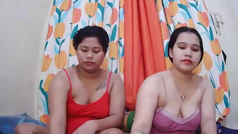 Lyn and lea online show from February 2025 11:44:02 PM