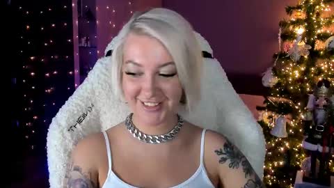 Miley online show from December 2024 04:28:01 PM