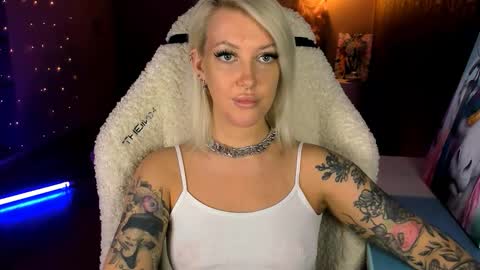 Miley online show from February 2026 02:42:02 PM