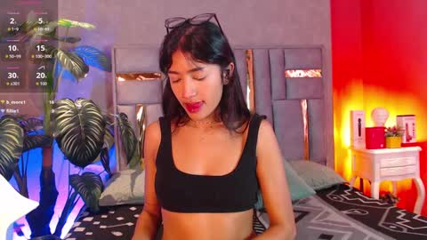tyla_ks online show from September 2025 09:26:01 PM