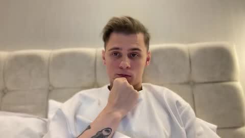 tyler_garrner online show from September 2025 06:42:02 PM