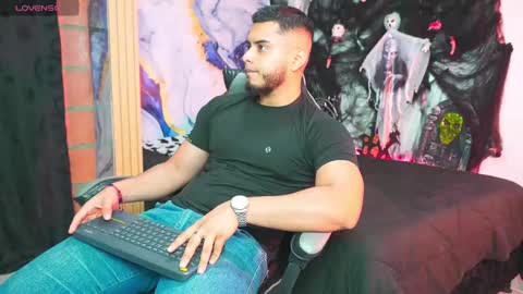 Tyler online show from October 2025 11:54:02 PM